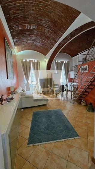 Apartament cu 2 camere decomandat, mobilat în Ultracentral