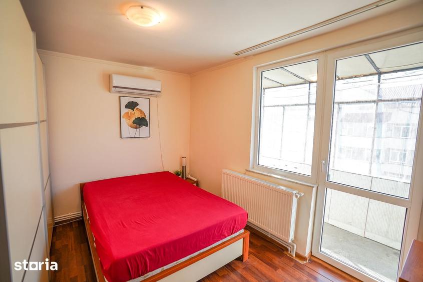 Apartament cu 3 camere, mobilat în Precista