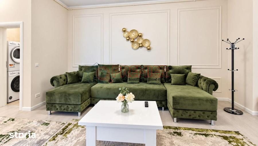 Apartament cu 4 camere semidecomandat în Central