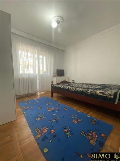Apartament cu 3 camere decomandat în Fălticeni