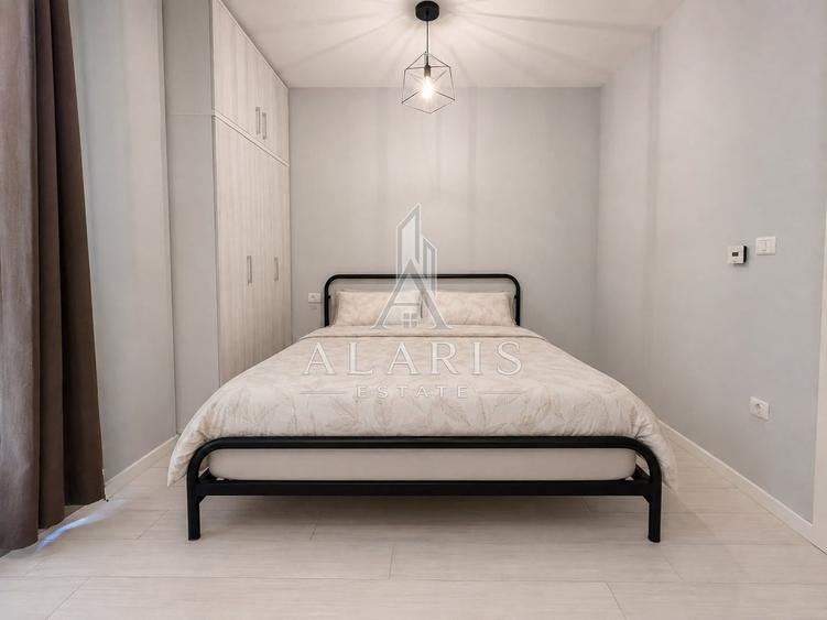 Apartament cu 2 camere semidecomandat, mobilat în Soarelui