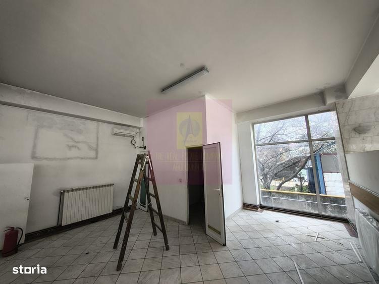 Spațiu comercial, de 238 mp, în Alexandriei