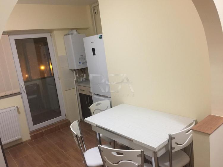 Apartament cu 2 camere decomandat, mobilat în Olteniței