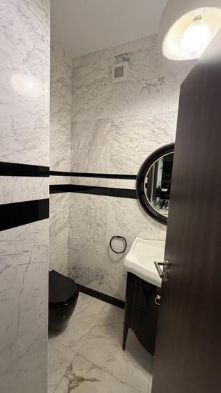 Apartament cu 4 camere semidecomandat în Herăstrău