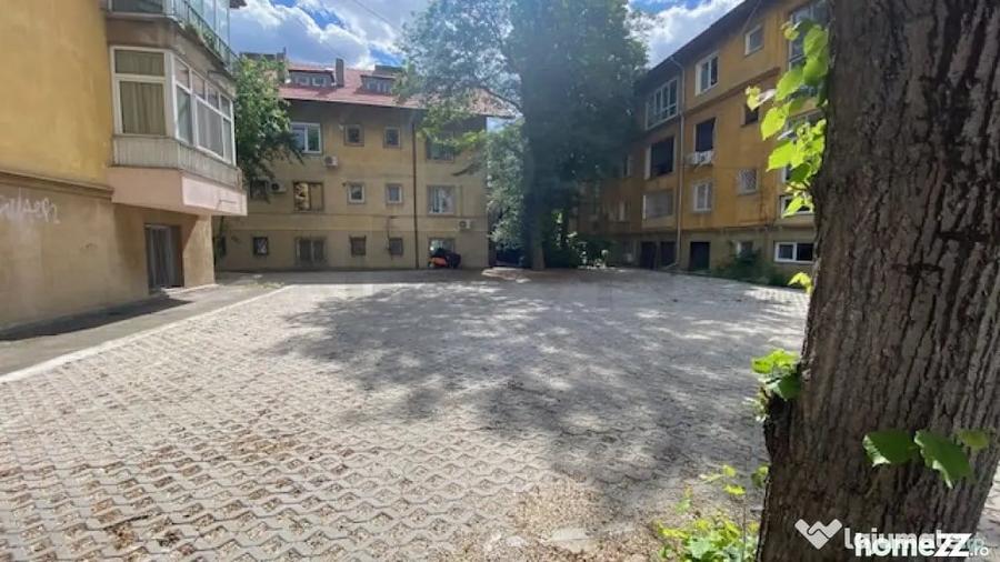Teren în Primăverii