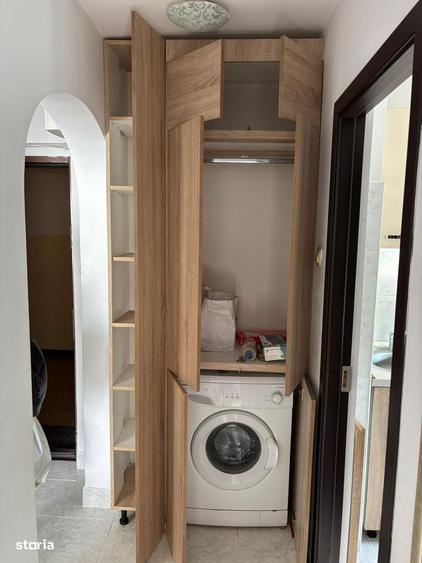 Apartament cu 2 camere decomandat în Vest