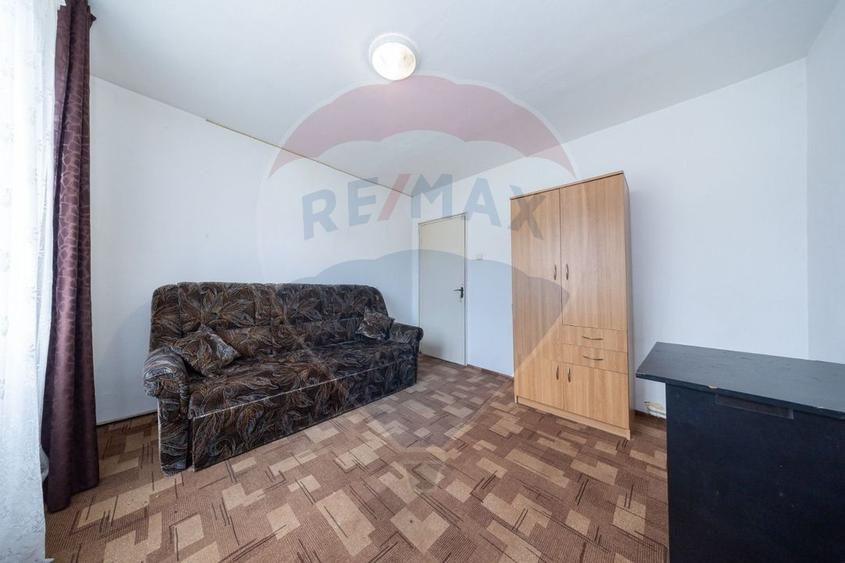Apartament cu 3 camere circular în Noua