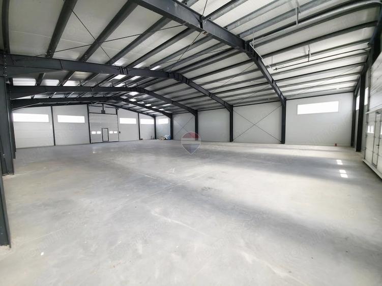 Spațiu comercial, de 570 mp, în Dărmănești