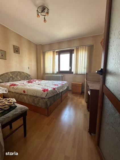 Apartament cu 3 camere decomandat, mobilat în Lacu Dulce