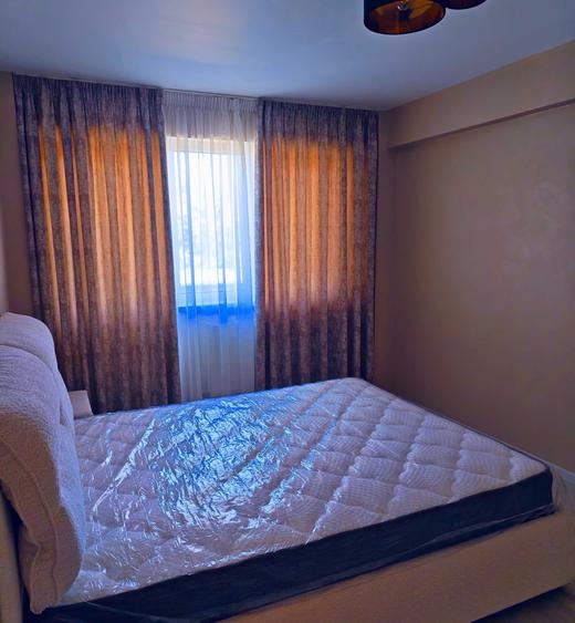 Apartament cu 2 camere semidecomandat în Exterior Vest