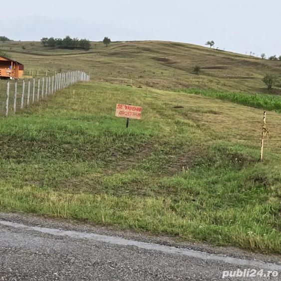 Teren de 908 mp, în Josani