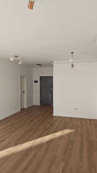 Apartament cu 2 camere în Florești