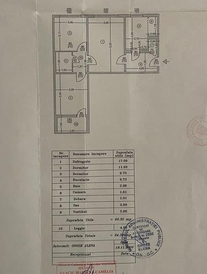 Apartament cu 3 camere semidecomandat în Berceni