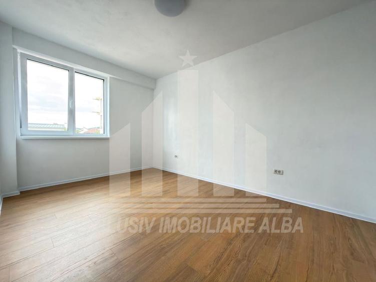 Apartament cu 3 camere în Ampoi 3