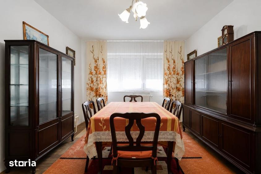 Apartament cu 3 camere în Central