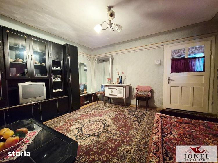 Casă cu 3 camere cu Teren 1100 Mp în Berghin