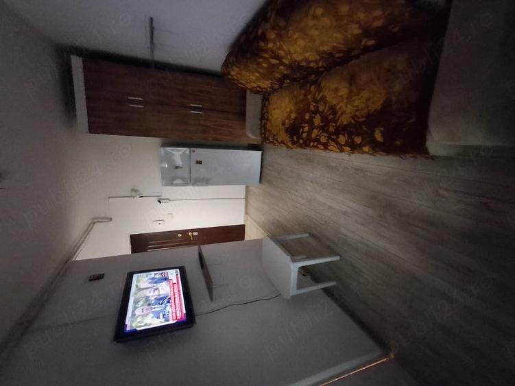 Garsonieră decomandată în Berceni
