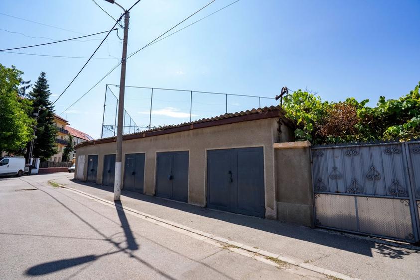 Casă individuală cu 2 camere cu Canalizare în Rogerius