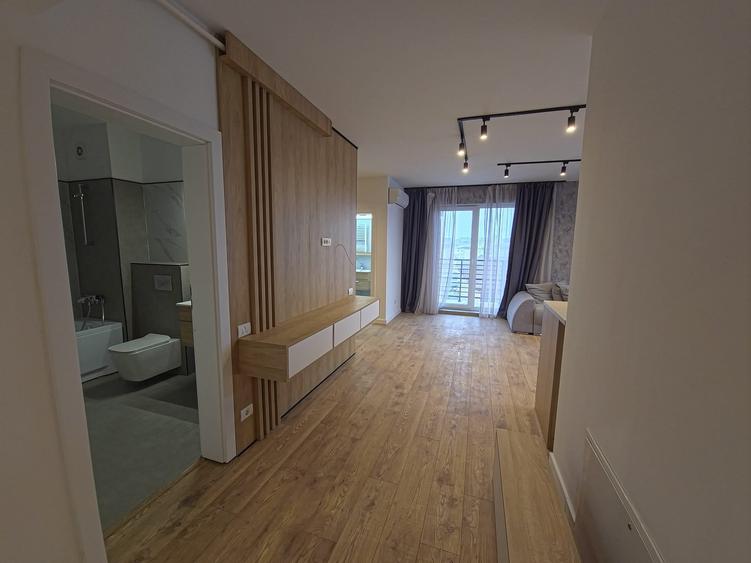 Apartament cu 3 camere decomandat, mobilat în Dacia