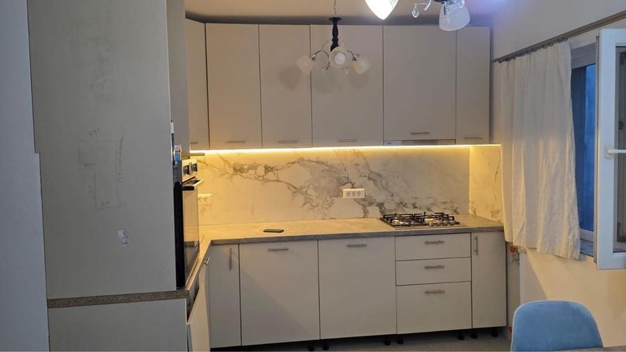 Apartament cu 3 camere în Doamna Ghica