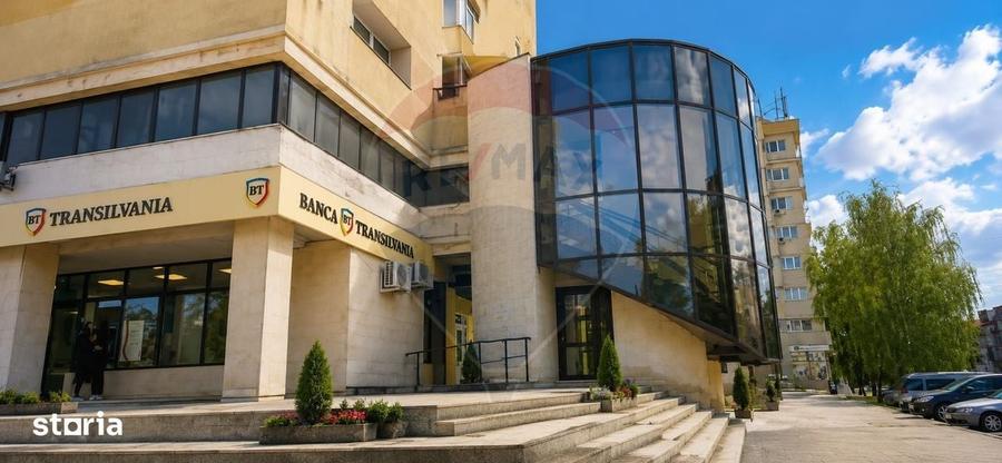 Spațiu comercial, de 230 mp, în Ultracentral