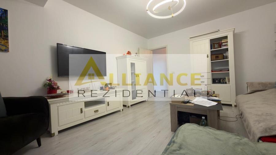 Apartament cu 2 camere decomandat, mobilat în Berceni