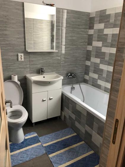 Apartament cu 2 camere semidecomandat în Rediu