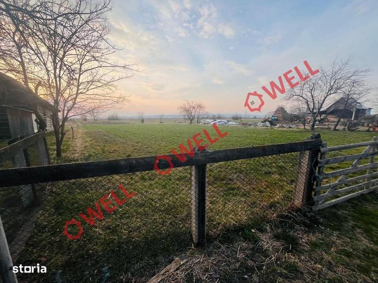 Casă cu 4 camere în Brateș
