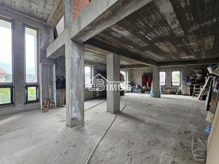 Casă cu 1 camere cu Canalizare în Central