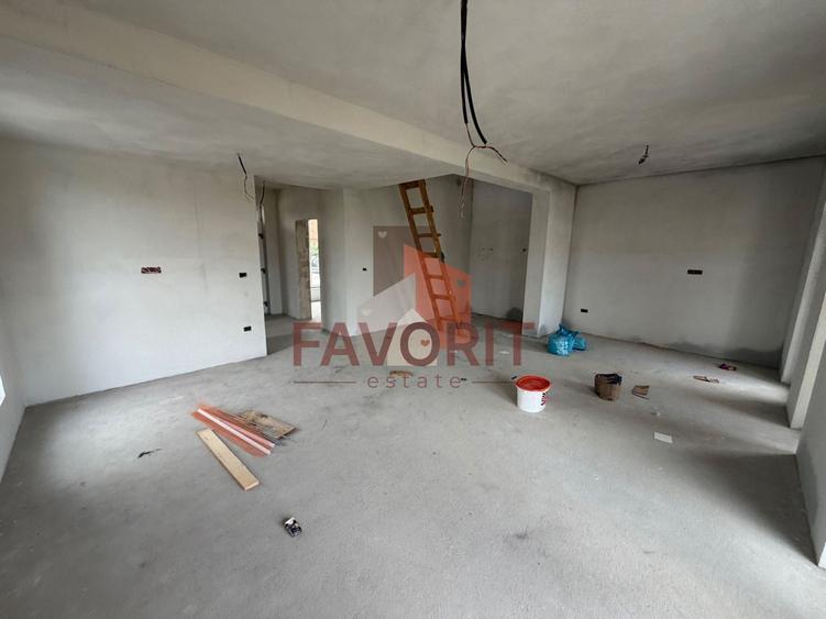Duplex cu 4 camere cu Canalizare în Moșnița Nouă