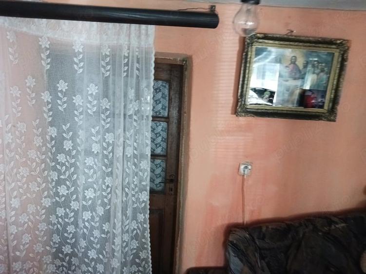 Casă cu Teren 1900 Mp în Central