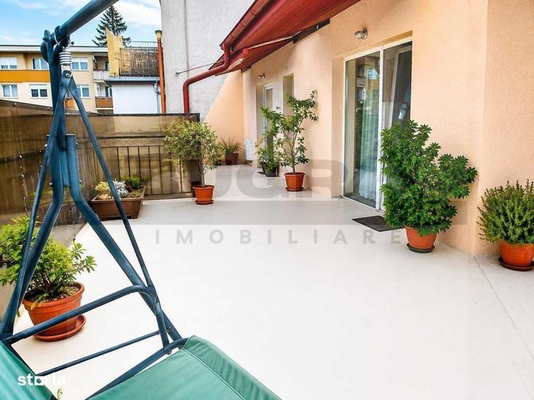Apartament cu 4 camere decomandat în Între Lacuri — fotografia 1