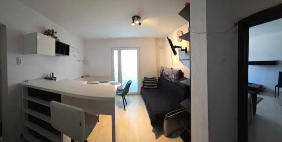 Apartament cu 2 camere decomandat în Dristor