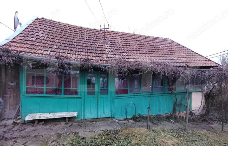 Casă cu Teren 2460 Mp în Cojocna