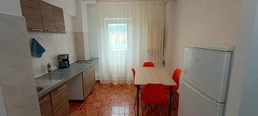 Apartament cu 2 camere decomandat în Județean