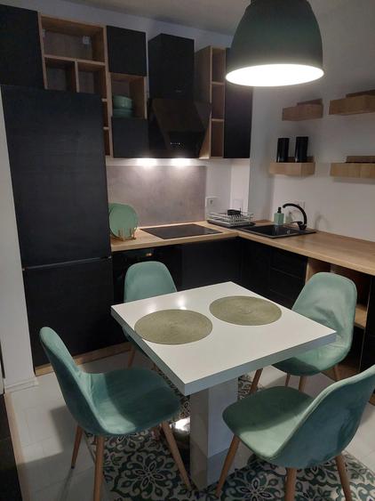 Apartament cu 2 camere decomandat în Decebal