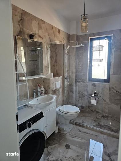 Apartament cu 2 camere decomandat în Lunei