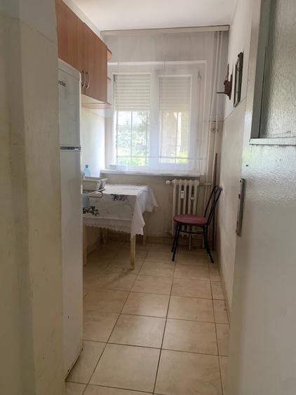 Km4/5-piata-Apatt 2 cam cf 2 p/4 liber boxă preț 60.000 euro - 4