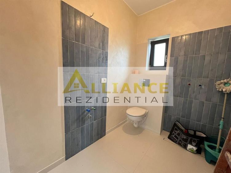 Casă individuală cu 4 camere decomandat cu Canalizare în Berceni