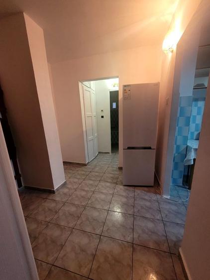 Apartament cu 2 camere decomandat în Lotus
