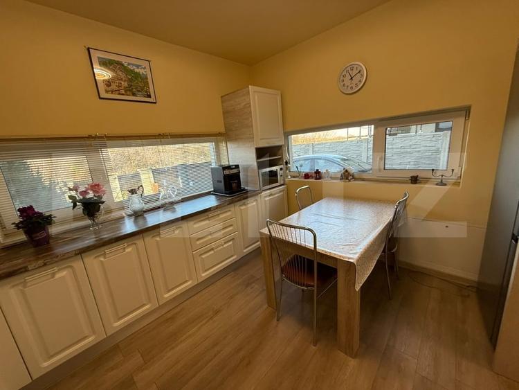 Duplex cu 4 camere cu Canalizare în Moșnița Veche