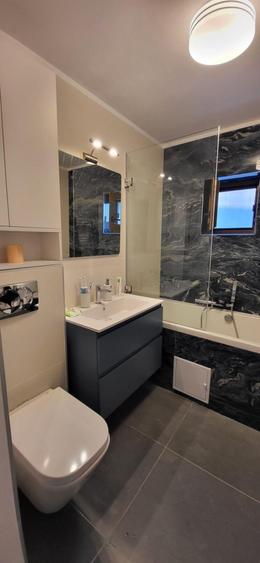 Apartament cu 4 camere decomandat, mobilat în Aviației