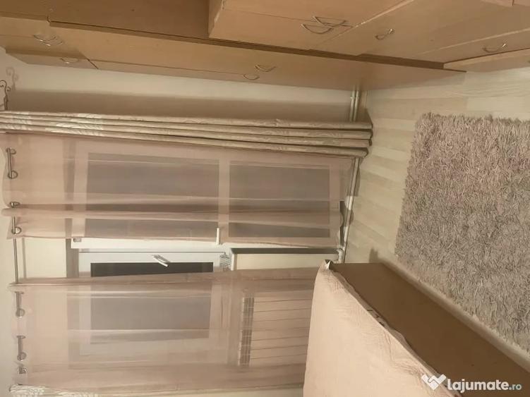 Apartament cu 3 camere decomandat în Gară