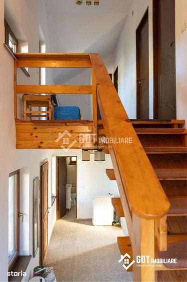 Casă cu 4 camere cu Teren 2926 Mp în Slimnic