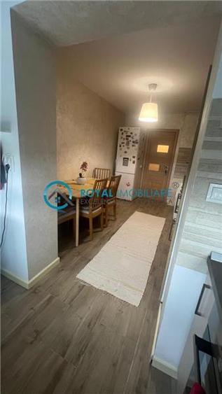Apartament cu 2 camere decomandat în B-dul București