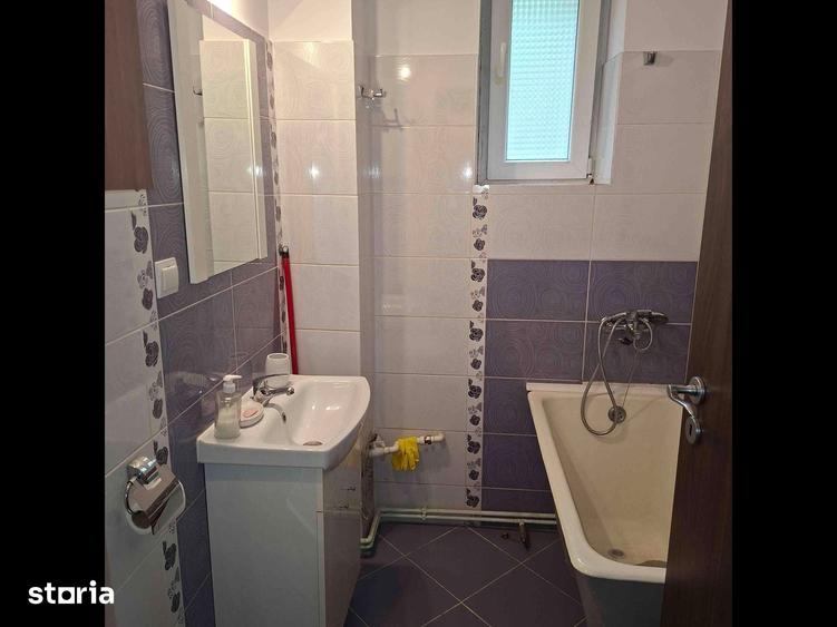 Apartament cu 2 camere în Calea București