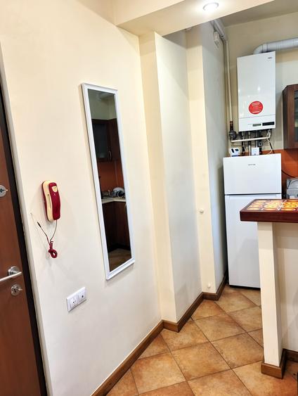Apartament cu 2 camere decomandat în Cișmigiu