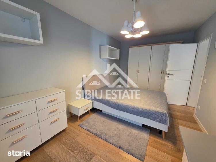 Apartament cu 4 camere în Central