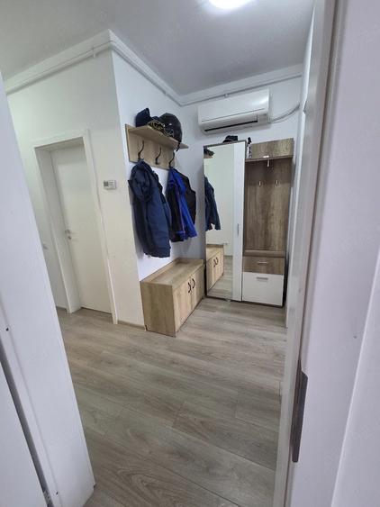 Garsonieră decomandată în Valea Cetății