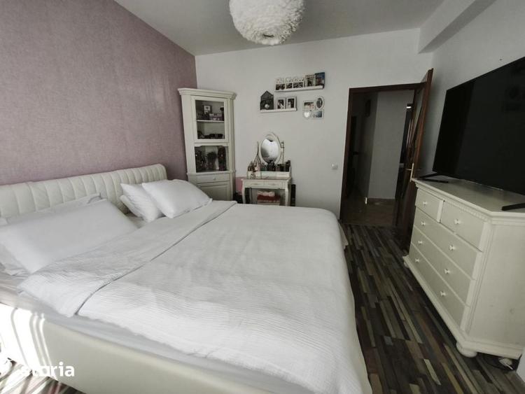 Apartament cu 4 camere în Central